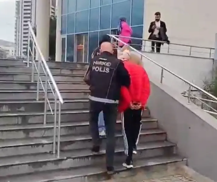 polis.png