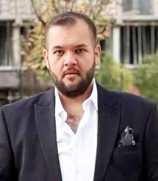 zaroğlu7650863_n.jpg