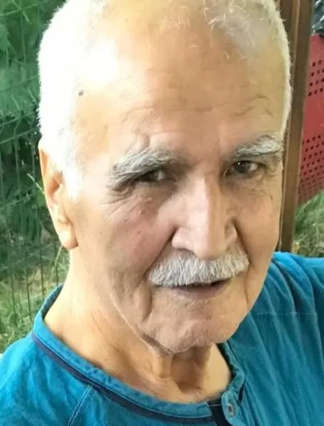 selli44105519844670845_n.jpg