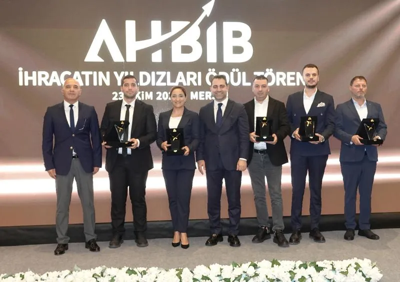 AHBIB_HATAY_IHRACATIN_YILDIZLARI_copy.JPG