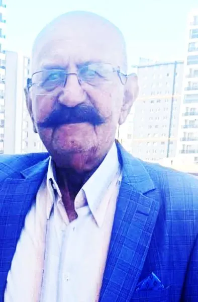 öntürk6285449_n.jpg