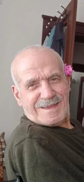 beyaz8240.jpg