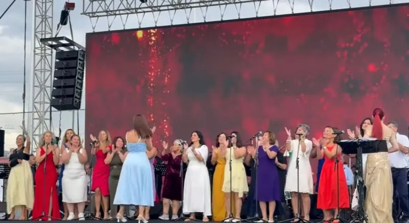 konserJPG.JPG