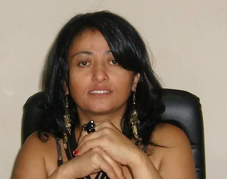alıcı530421_n.jpg