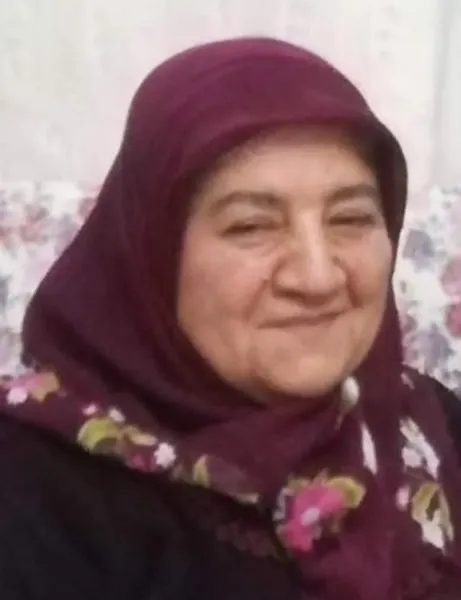 başar087532_copy.jpg