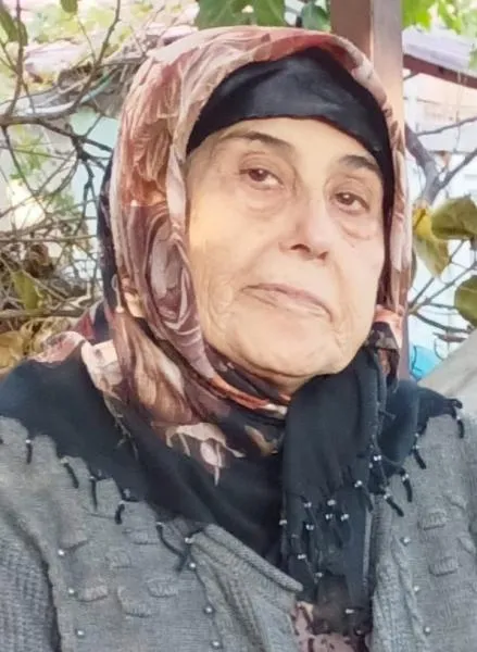 özalan2235jpeg.jpg