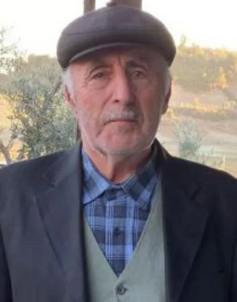 sağ9895318146358_n.jpg