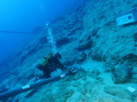 Akdeniz'in derinliklerinden 2 bin 100 yıllık sofra takımı çıkarıldı - fotoğraf 3