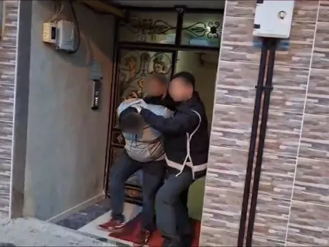 Sanal medyadan eleman temin eden çeteye darbe: 25 şüpheli yakalandı - fotoğraf 5