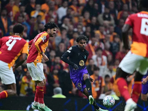 Galatasaray-Barcelona maçı sonrası Uğurcan Çakır ve Davinson Sanchez konuştu: 2-0'ı bulsaydık farklı olabilirdi - fotoğraf 3