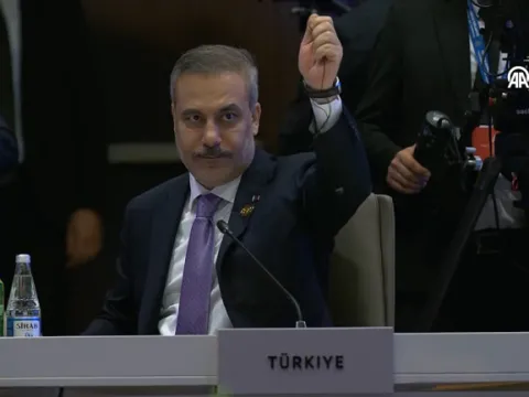 Dışişleri Bakanı Hakan Fidan'dan İsrail Cumhurbaşkanı Herzog'a tarihi tepki - fotoğraf 3