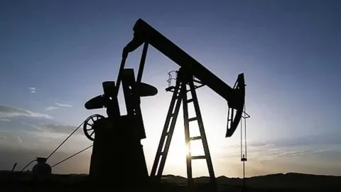 12 ülke petrol rezervlerini açıyor, piyasaya milyonlarca varil çıkacak