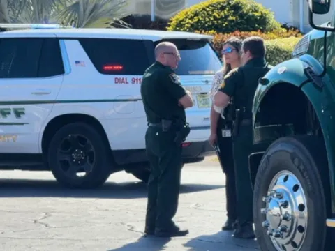 Florida'da üniversite yakınında silahlı saldırı: 11 kişi vuruldu - fotoğraf 3