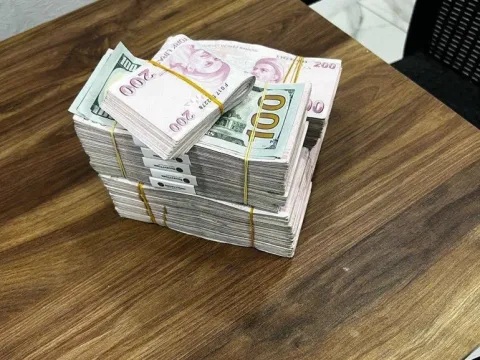 Adliyede rüşvet ve müdahale skandalı: 5 yargı mensubu açığa alındı, eski hakim tutuklandı - fotoğraf 3