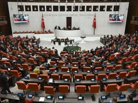 Fon kanunu görüşmeleri öne çekildi - fotoğraf 1