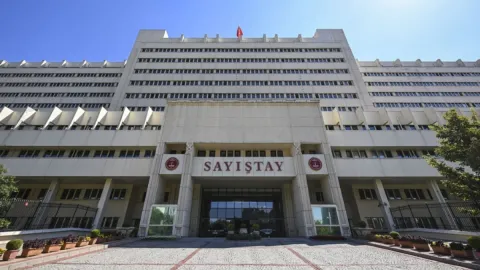 2 günlük toplantı: 4.9 milyon