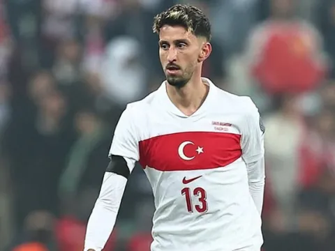 Reis istedi, Trabzonspor milli futbolcunun transferi için devreye girdi! - fotoğraf 5