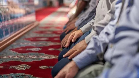 23 EKİM CUMA HUTBESİ PDF METNİ VE KONUSU: Diyanet Cuma Hutbesi Konusu Ne Oldu? 'Aile'