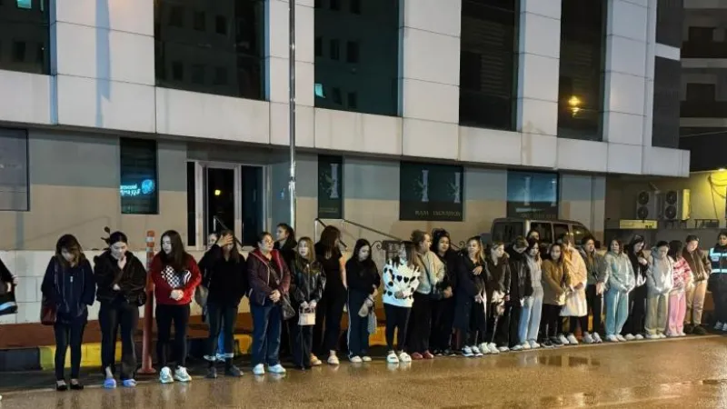 23 YABANCI UYRUKLU SINIR DIŞI EDİLDİ
