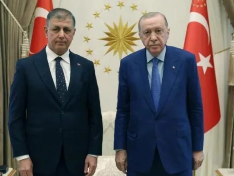 CEMİL TUĞAY EŞİ KİMDİR? Öznur Tugay kaç yaşında, nereli? Öznur Tugay ne iş yapıyor? Cemil Tugay nereli, kaç yaşında? - fotoğraf 3