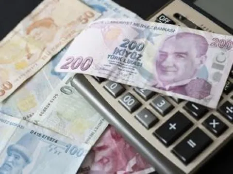 ALTIN FİYATLARI 4 EKİM 2026 CANLI: Bugün Gram, Çeyrek, Cumhuriyet Ne Kadar? Kapalıçarşı Altın Fiyatları Ne Durumda? - fotoğraf 2