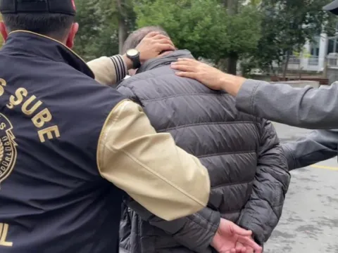 'Kanlı Tapu Çetesi'nin elebaşı yakalandı! Yalılara çöktüler, cinayetler işlediler... Kan donduran detaylar - fotoğraf 4