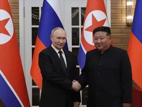 Kim Jong-un’dan Putin’e doğum günü mesajı - fotoğraf 1