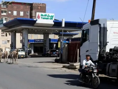 Husiler, Suudi Arabistan'daki petrol devi Aramco'yu hedef aldı - fotoğraf 6