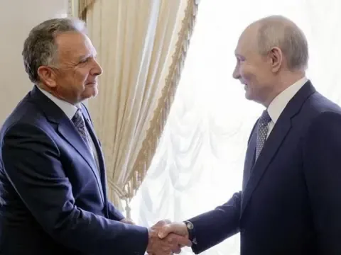 ABD özel temsilcisi Witkoff ve Putin'in Rusya'daki görüşmesinde neler konuşuldu? - fotoğraf 1