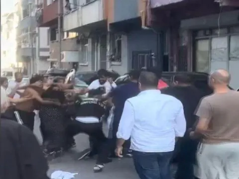 Sevgilisinin evli olduğunu öğrenen kadından tornavidalı intikam - fotoğraf 2