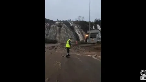 3. Köprü Adeta Şelale! İstanbul'u Sağanak Vurdu