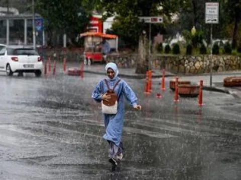 7 EKİM HAVA DURUMU TAHMİNLERİ: İl il hava durumu listesi! Meteoroloji'den toz taşınımı ve sağanak yağış uyarısı! - fotoğraf 1