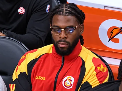 NBA yıldızından Galatasaray sürprizi! Geceye damga vurdu - fotoğraf 4