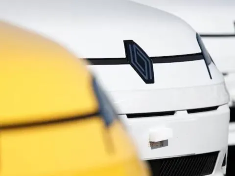 Renault'tan Fransa’ya 10 milyar Euro'luk yatırım - fotoğraf 1