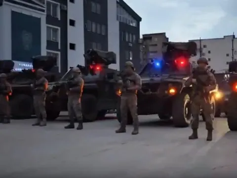 Hakkari merkezli 5 ilde operasyon: Uyuşturucu gelirlerine milyarlık darbe - fotoğraf 3