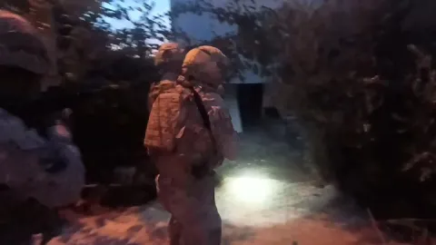 4 ilde IŞİD Operasyonunda 10 kişi yakalandı