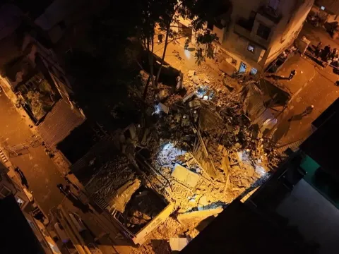 İstanbul'da 5 katlı bina çöktü - fotoğraf 3