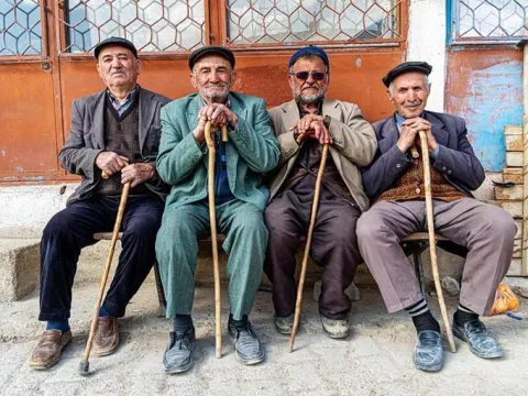 Emekli maaşı için formüller ne? Çalışan ve çalışmayan emekli ayrımı mı olacak? Kademeli emeklilik gündemde mi? - fotoğraf 2
