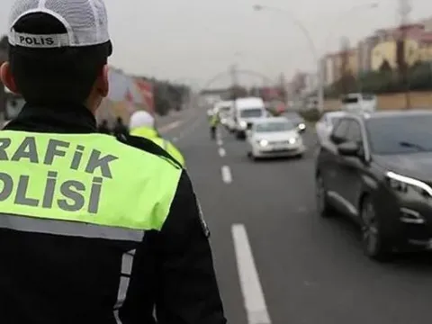 İstanbul'da 29 Ekim nedeniyle bazı yollar trafiğe kapatılacak - fotoğraf 1