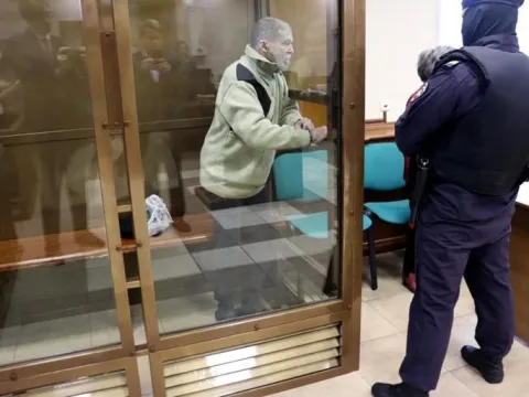 SON DAKİKA… Rusya'da tutuklu bulunan ABD vatandaşı serbest bırakıldı - fotoğraf 1
