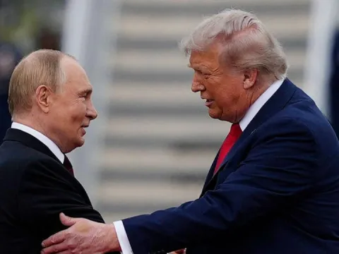 "Putin anlaşma yapmayı Zelenskiy'den daha fazla istiyor" - fotoğraf 1