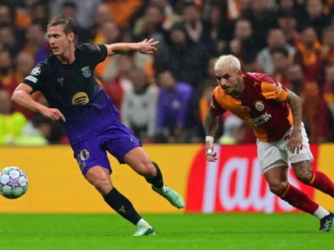 Torreira sakatlandı! Oyuna devam edemedi - fotoğraf 1