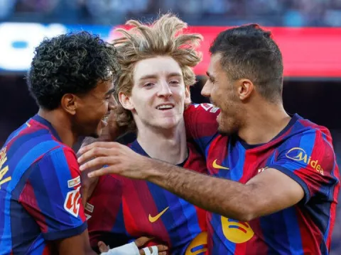 Barcelona doludizgin ilerliyor! - fotoğraf 1