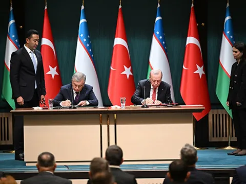 Cumhurbaşkanı Erdoğan, Özbekistan Cumhurbaşkanı ile anlaşmaların imza törenine katıldı - fotoğraf 3