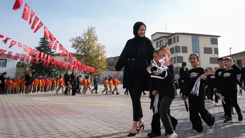 6 Ekim ne günü, bugün okullar tatil mi? 6 Ekim İstanbul'un Kurtuluşu resmi tatil mi?