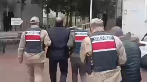 6 ilde DEAŞ operasyonu: 11 gözaltı