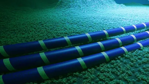 6.500 tonluk kabloları denizin dibine yerleştirecekler