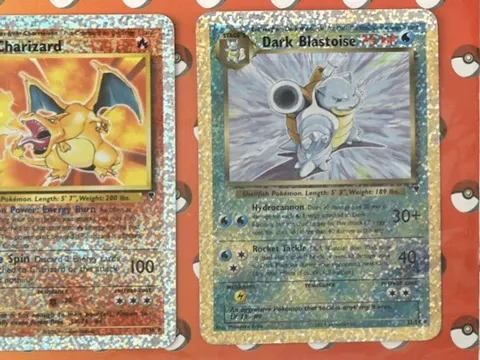 İngiltere'de bir emekli, Pokémon kartlarını açık artırmada satarak milyoner oldu - fotoğraf 6
