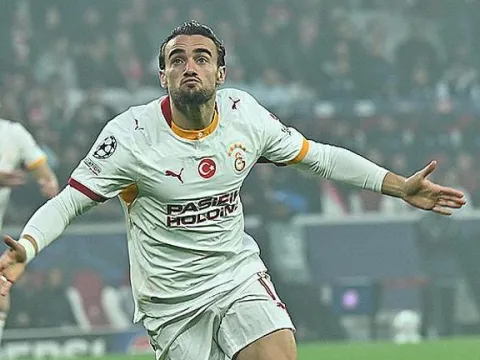 Yunus Akgün: Takım arkadaşlarımla gurur duyuyorum - fotoğraf 1