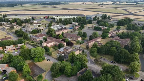 700 nüfuslu köye 1200 erkek yerleştirilecek